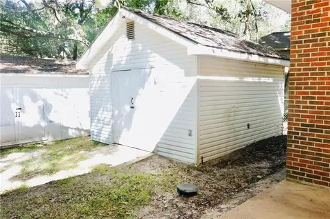 Exterior - 1107 Athey Rd, Mobile, AL 36608 photo 4 of 4