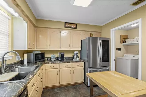 Other - 2380 Bobwhite Trl, Mobile, AL 36695 photo 4 of 9