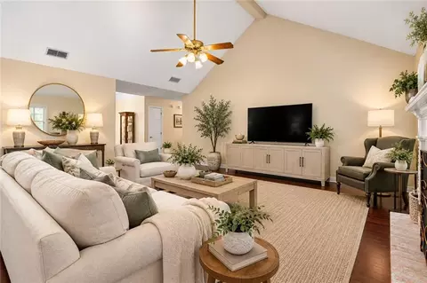 Living - 2380 Bobwhite Trl, Mobile, AL 36695 photo 1 of 1