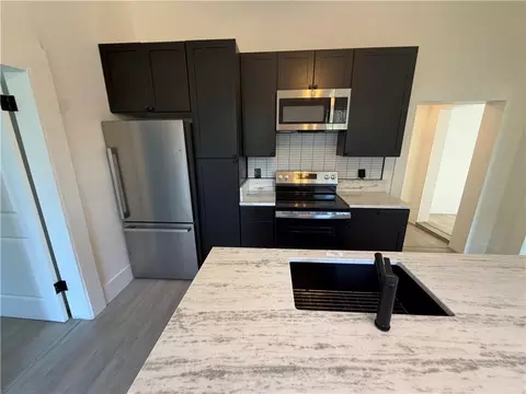 Kitchen - 504 George St, Mobile, AL 36604 photo 2 of 2