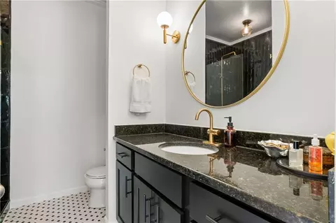 Bath - 7 Reed Ave S, Mobile, AL 36604 photo 1 of 4