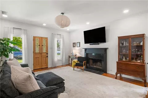Entry Way - 7 Reed Ave S, Mobile, AL 36604 photo 1 of 5
