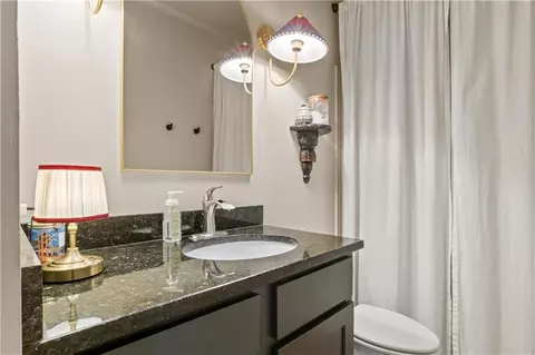 Bath - 7 Reed Ave S, Mobile, AL 36604 photo 3 of 4
