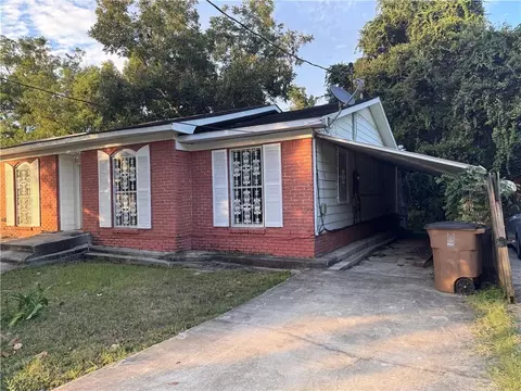 Exterior - 559 Marcus Dr, Mobile, AL 36609 photo 2 of 3