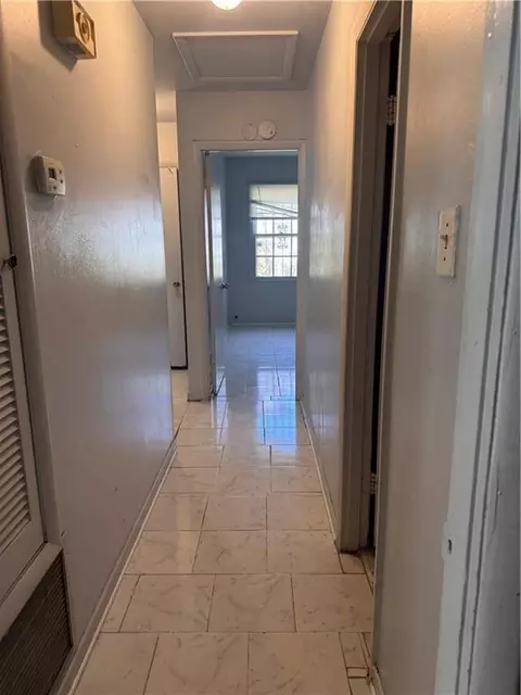 Entry Way - 559 Marcus Dr, Mobile, AL 36609 photo 2 of 2