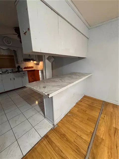 Kitchen - 559 Marcus Dr, Mobile, AL 36609 photo 2 of 3