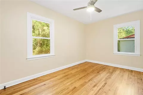 Bedroom - 2566 Riverside Dr, Mobile, AL 36605 photo 3 of 8