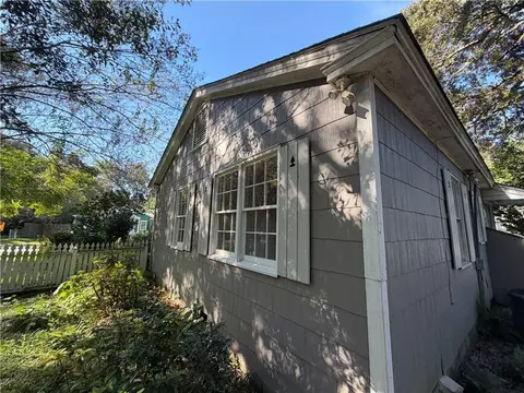 Exterior - 2300 Emogene St, Mobile, AL 36606 photo 4 of 8