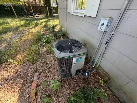 Exterior - 2300 Emogene St, Mobile, AL 36606 photo 3 of 8