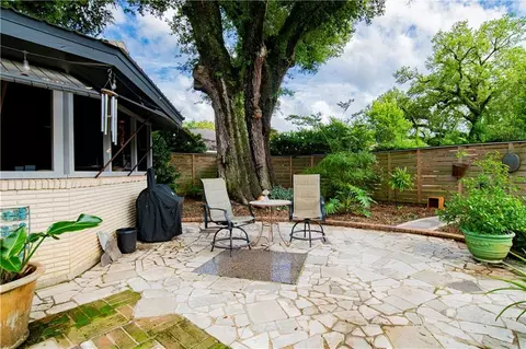 Exterior - 809 Bernard Cir, Mobile, AL 36693 photo 23 of 37