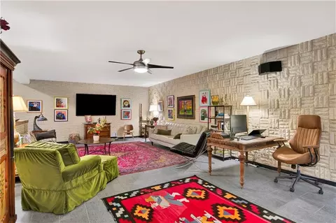 Living - 809 Bernard Cir, Mobile, AL 36693 photo 1 of 9