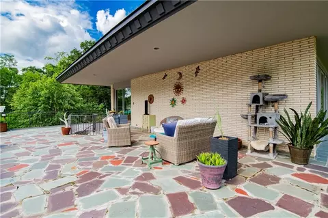Exterior - 809 Bernard Cir, Mobile, AL 36693 photo 17 of 37