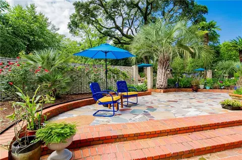 Exterior - 809 Bernard Cir, Mobile, AL 36693 photo 19 of 37