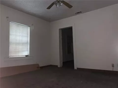 Living - 2020 Florence St, Mobile, AL 36617 photo 1 of 1