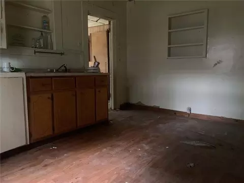 Entry Way - 2020 Florence St, Mobile, AL 36617 photo 1 of 1