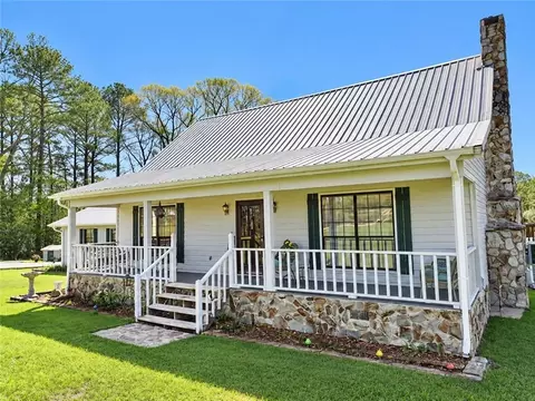 9538 Nathan Jordan Rd, Millry, AL 36558