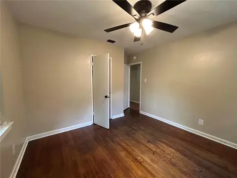 Bedroom - 2355 Wagner St, Mobile, AL 36617 photo 7 of 9