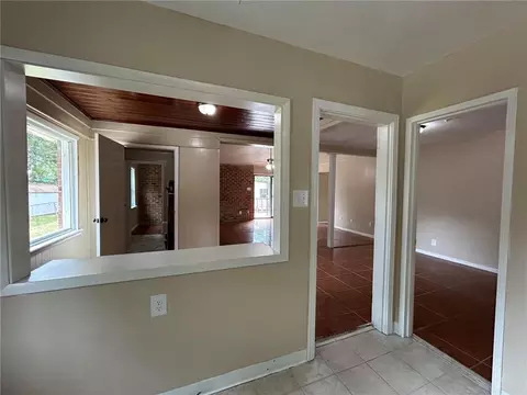 Entry Way - 2355 Wagner St, Mobile, AL 36617 photo 1 of 3