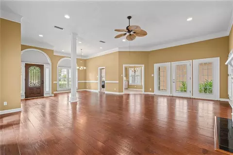 Living - 2467 Ashbury Pl, Mobile, AL 36693 photo 3 of 4