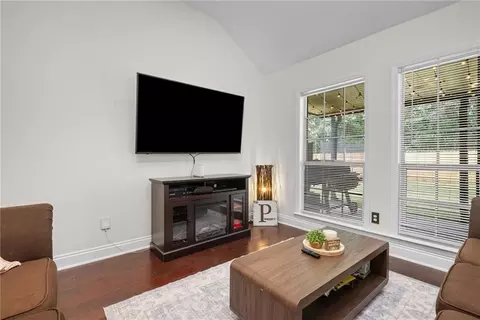 Living - 8916 Spring Grv N, Mobile, AL 36695 photo 3 of 3