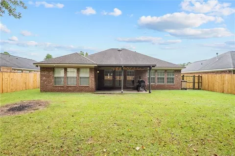 Exterior - 8916 Spring Grv N, Mobile, AL 36695 photo 4 of 6