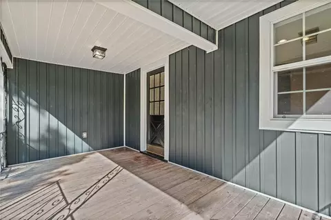 Exterior - 204 Border Dr E, Mobile, AL 36608 photo 2 of 5