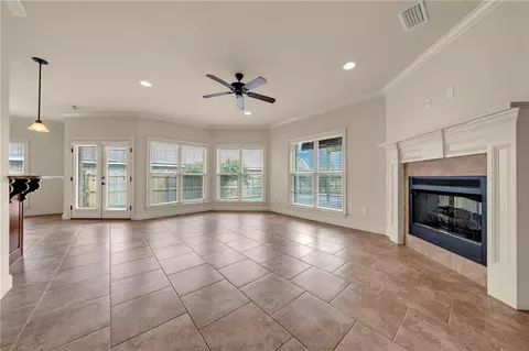 Living - 11352 Elysian Cir, Daphne, AL 36526 photo 4 of 9