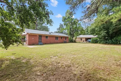 Exterior - 2204 David Dr, Mobile, AL 36605 photo 2 of 5