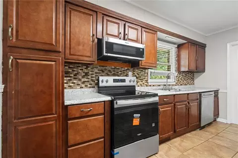 Kitchen - 2204 David Dr, Mobile, AL 36605 photo 1 of 3