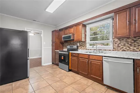 Kitchen - 2204 David Dr, Mobile, AL 36605 photo 3 of 3