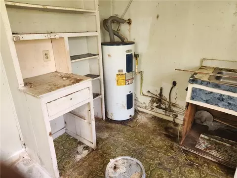 Other - 2436 Ridge Rd N, Mobile, AL 36617 photo 10 of 11