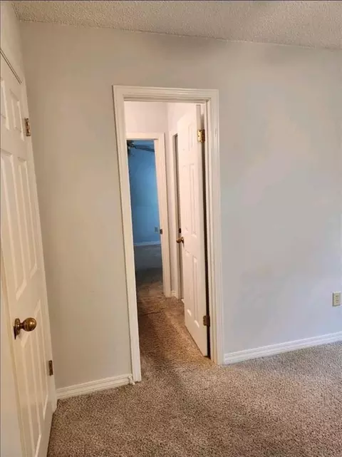 Entry Way - 3400 Lenox Ct, Mobile, AL 36695 photo 2 of 2