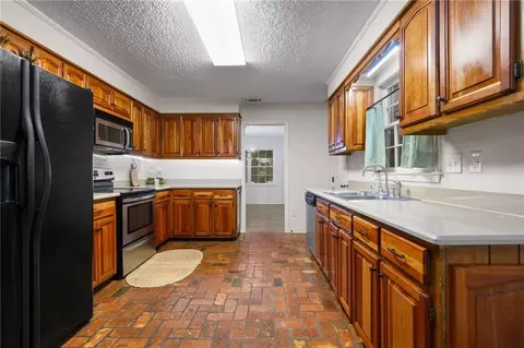 Kitchen - 5575 Mccrary Rd, Semmes, AL 36575 photo 1 of 4