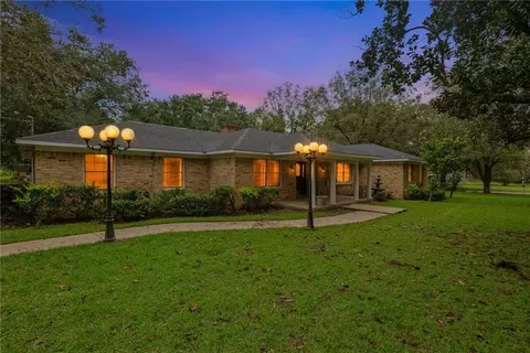 Exterior - 5575 Mccrary Rd, Semmes, AL 36575 photo 3 of 14