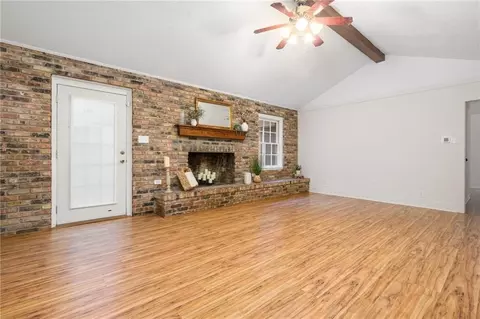 Living - 5575 Mccrary Rd, Semmes, AL 36575 photo 4 of 5