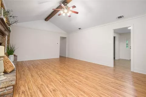 Living - 5575 Mccrary Rd, Semmes, AL 36575 photo 5 of 5