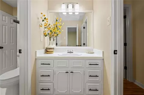 Bath - 5575 Mccrary Rd, Semmes, AL 36575 photo 6 of 7