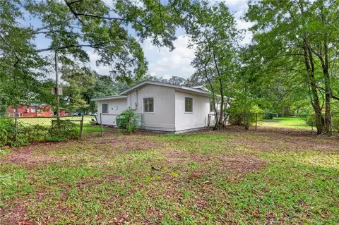Exterior - 4150 Palmdale Dr, Mobile, AL 36609 photo 6 of 6