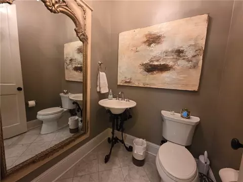 Bath - 114 Hillwood Rd, Mobile, AL 36608 photo 9 of 9