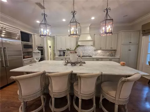 Kitchen - 114 Hillwood Rd, Mobile, AL 36608 photo 4 of 6