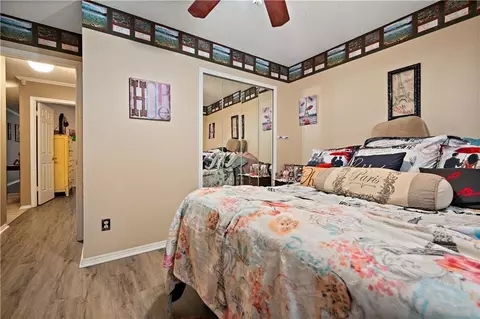 Bedroom - 5724 Green Tree Rd, Mobile, AL 36609 photo 6 of 6