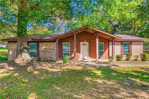 2772 Willedee Cir E, Semmes, AL 36575
