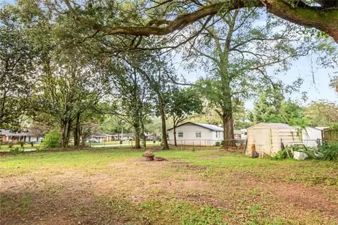 Exterior - 6716 Three Notch Rd, Mobile, AL 36619 photo 4 of 5