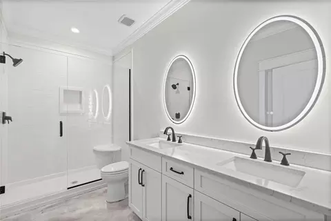 Bath - 100 Creax Rd, Axis, AL 36505 photo 5 of 5