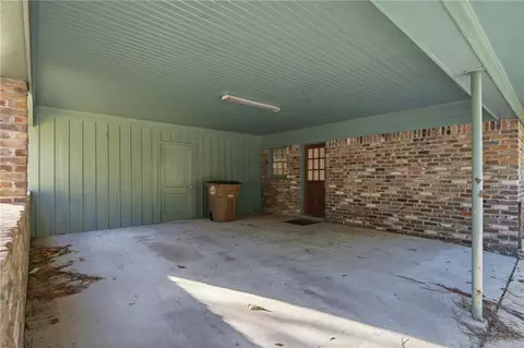 Exterior - 1108 Locarno St, Mobile, AL 36608 photo 5 of 7