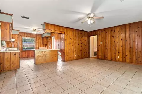 Living - 1108 Locarno St, Mobile, AL 36608 photo 6 of 8