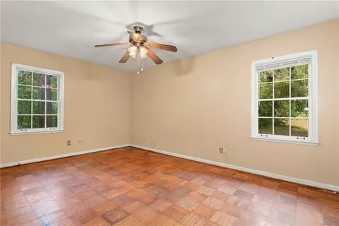 Bedroom - 1108 Locarno St, Mobile, AL 36608 photo 8 of 10