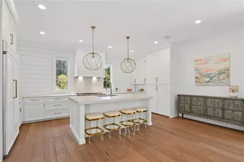 Kitchen - 140 Mcgregor Ave S #E, Mobile, AL 36608 photo 4 of 5