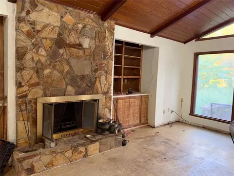 925 Walter Smith Rd, Mobile, AL 36695 photo 4