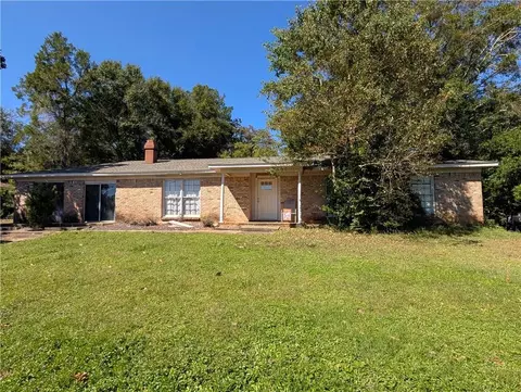 9470 Scenic Hills Dr, Semmes, AL 36575